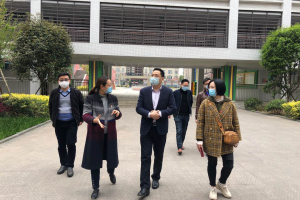 「疫情西安」〃疫情西安白血病女孩死亡男友一直陪着新闻